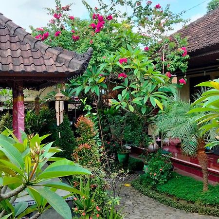 Pomelo Guest House Ubud Extérieur photo