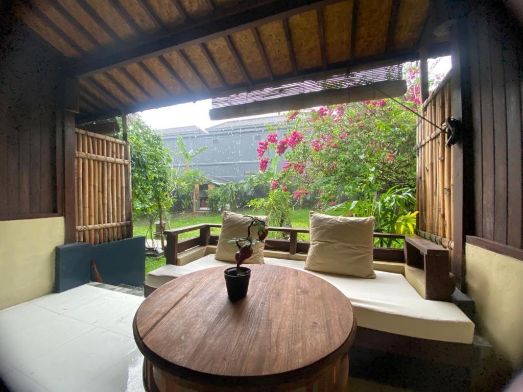 Pomelo Guest House Ubud Extérieur photo