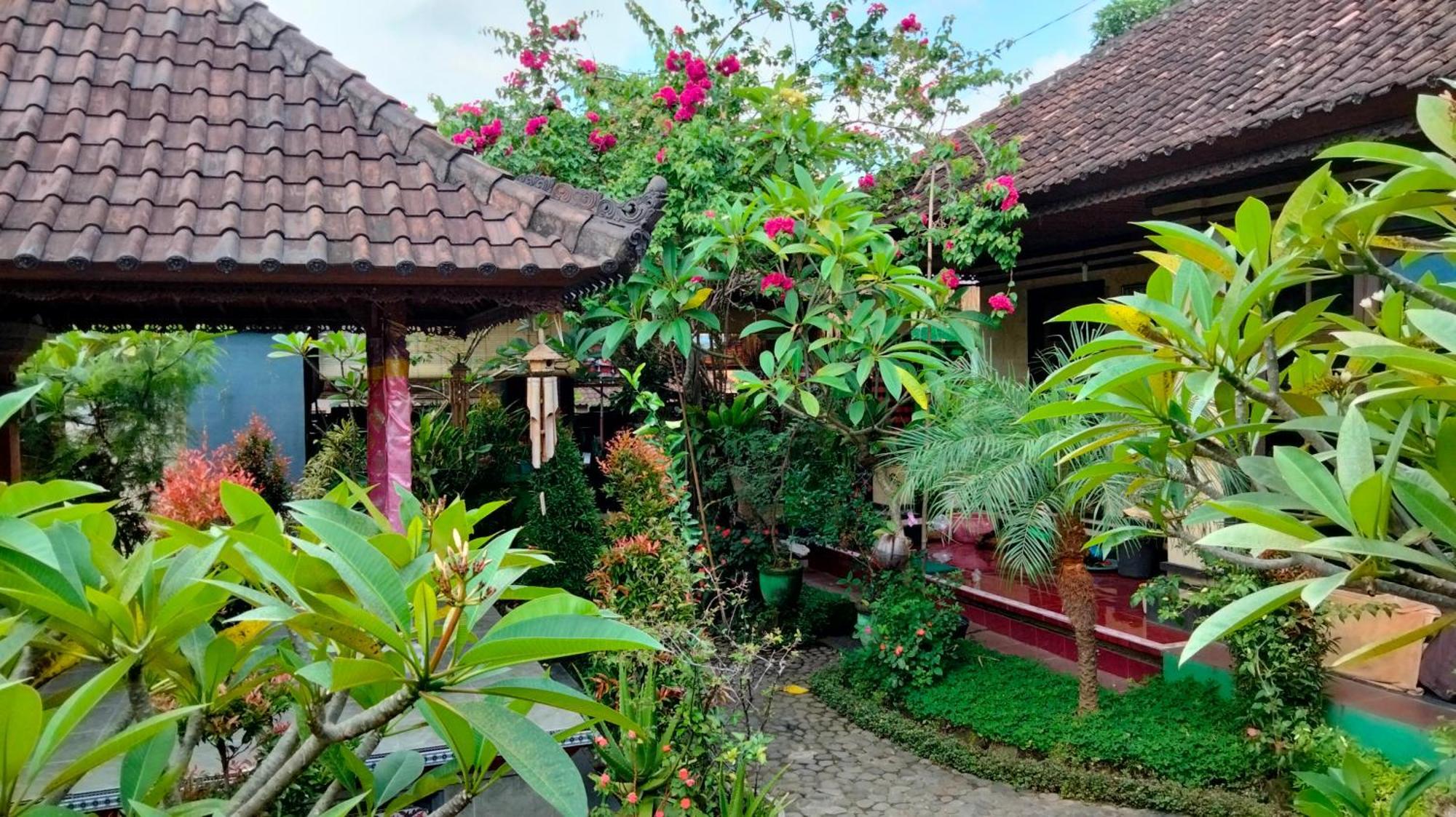 Pomelo Guest House Ubud Extérieur photo