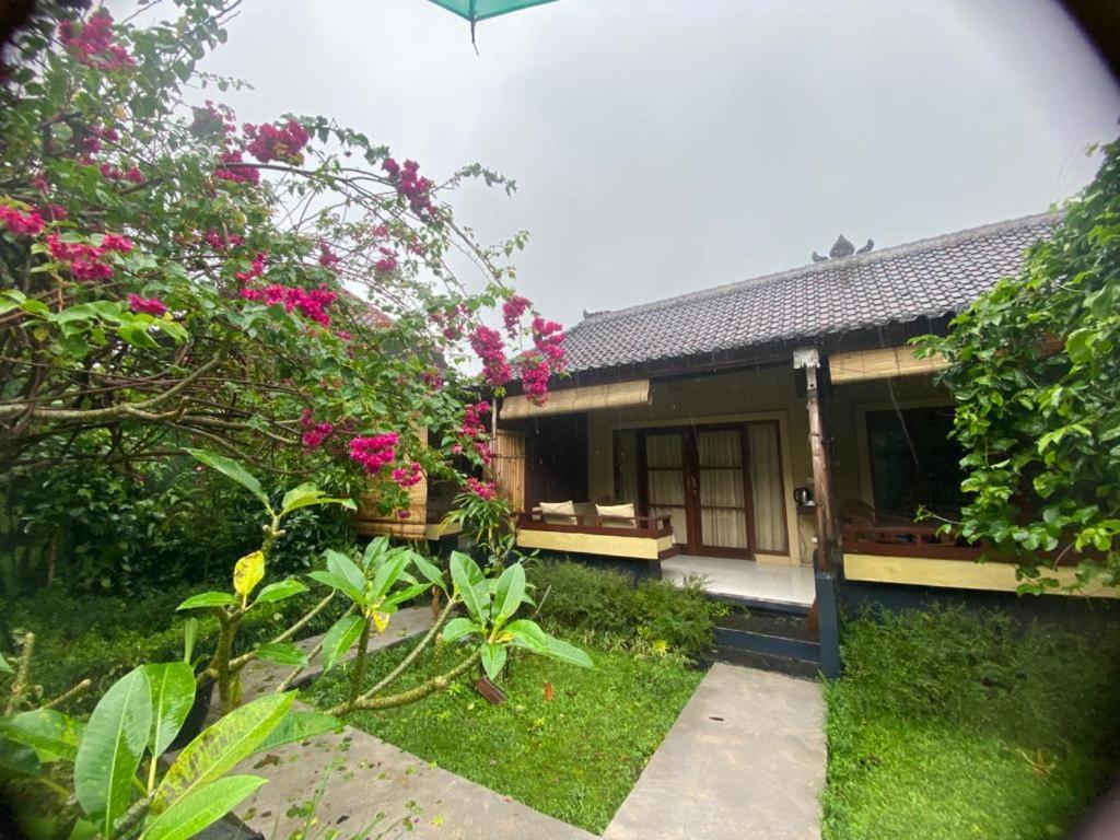 Pomelo Guest House Ubud Chambre photo